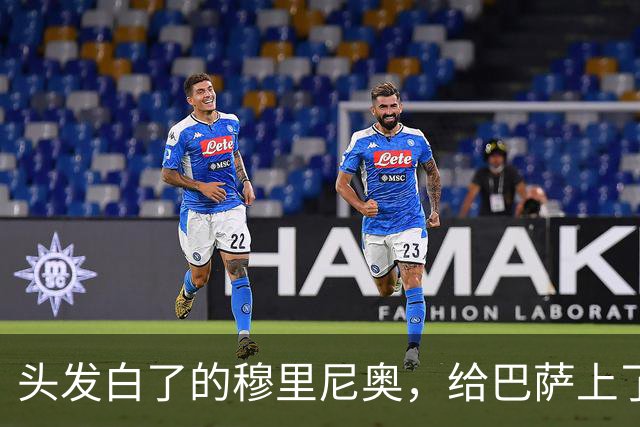 头发白了的穆里尼奥，给巴萨上了一堂战术管理课
